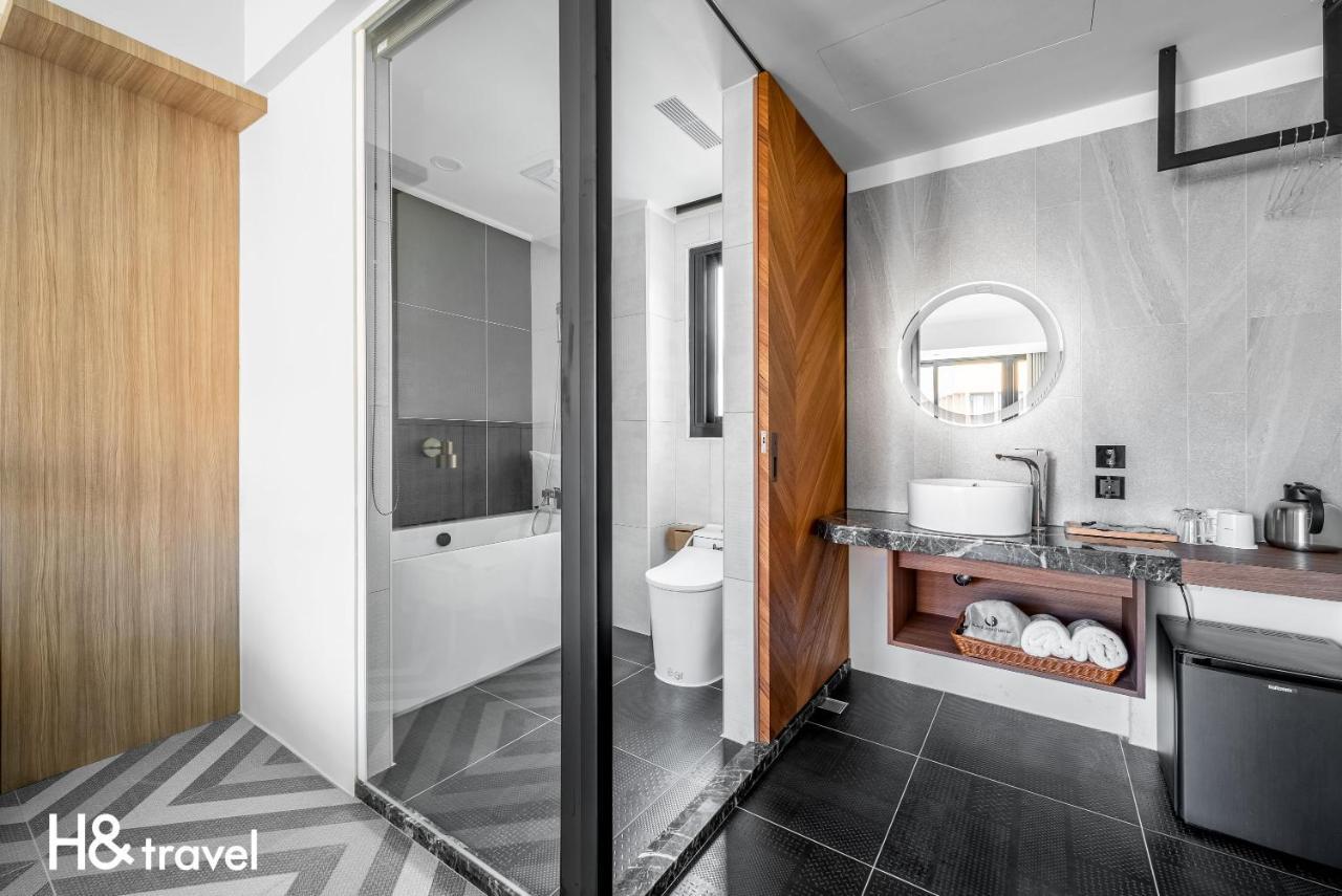 Black Horn B&B Старе місто Хенчун Екстер'єр фото